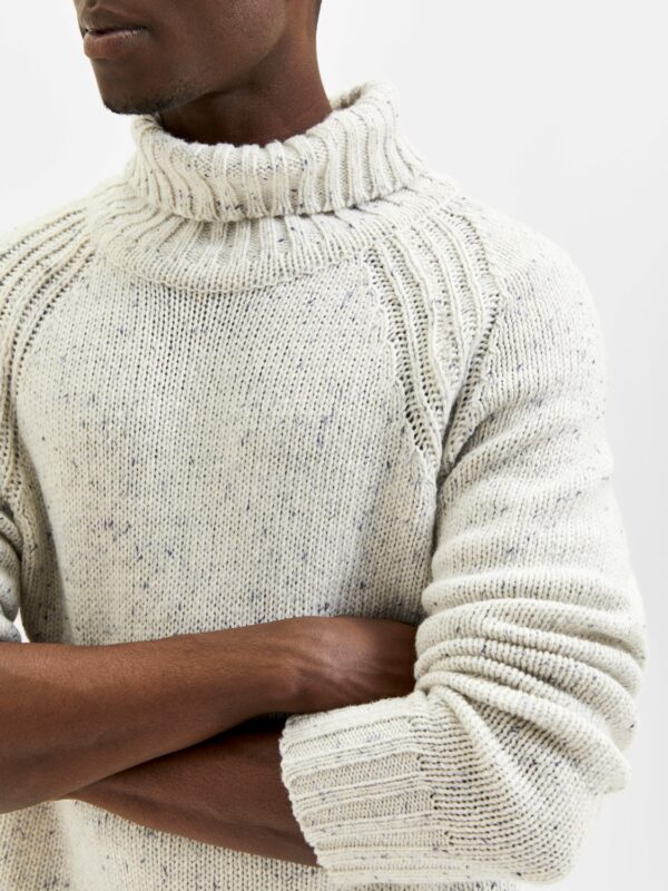 SELECTED DEAN TURTLE - Image 4